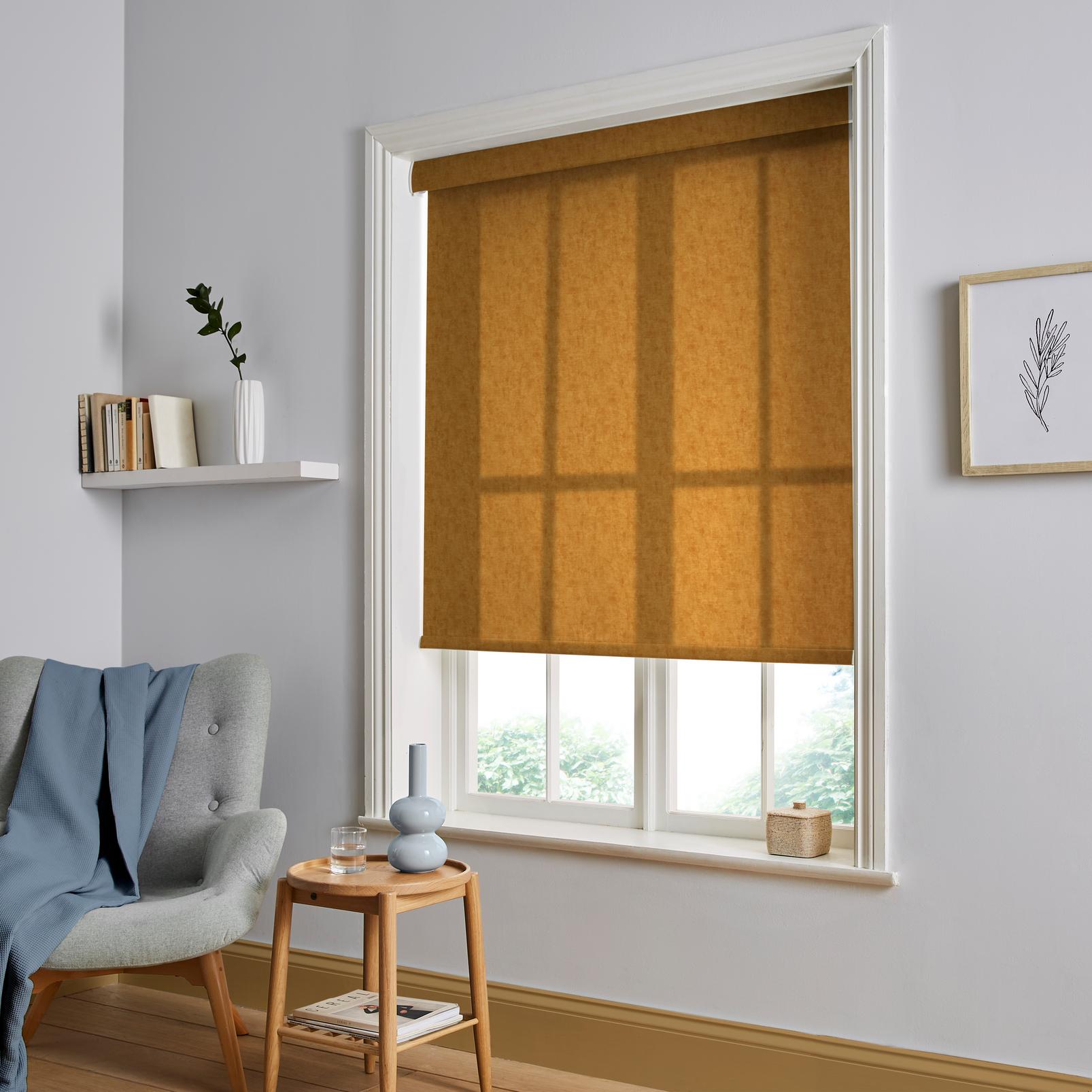 Organdy Opulence Roller Blind - 120775rol_ROOMSET_01.jpg