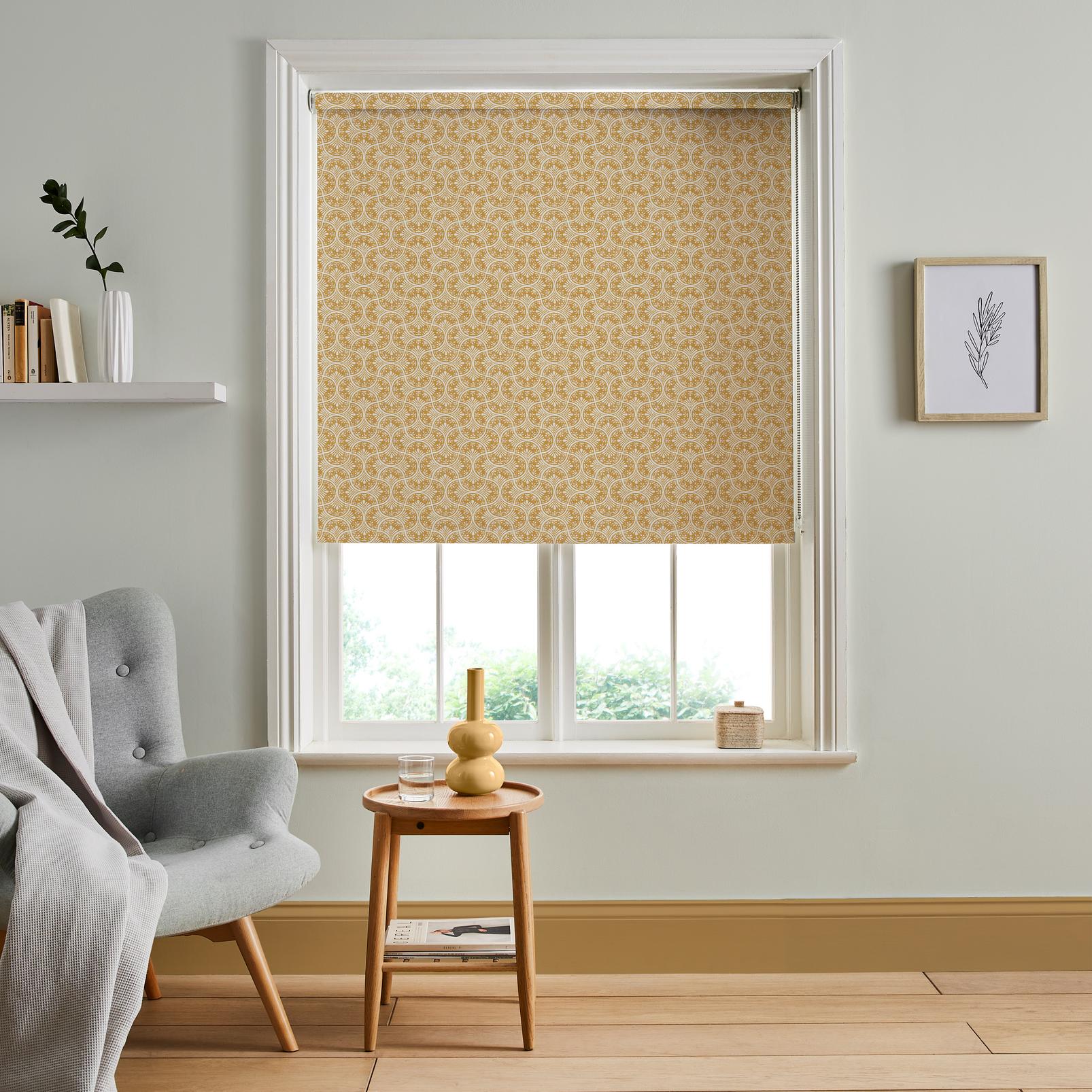 Hopwood Cottage Ochre Roller Blind - 120814rol_ROOMSET_01.jpg