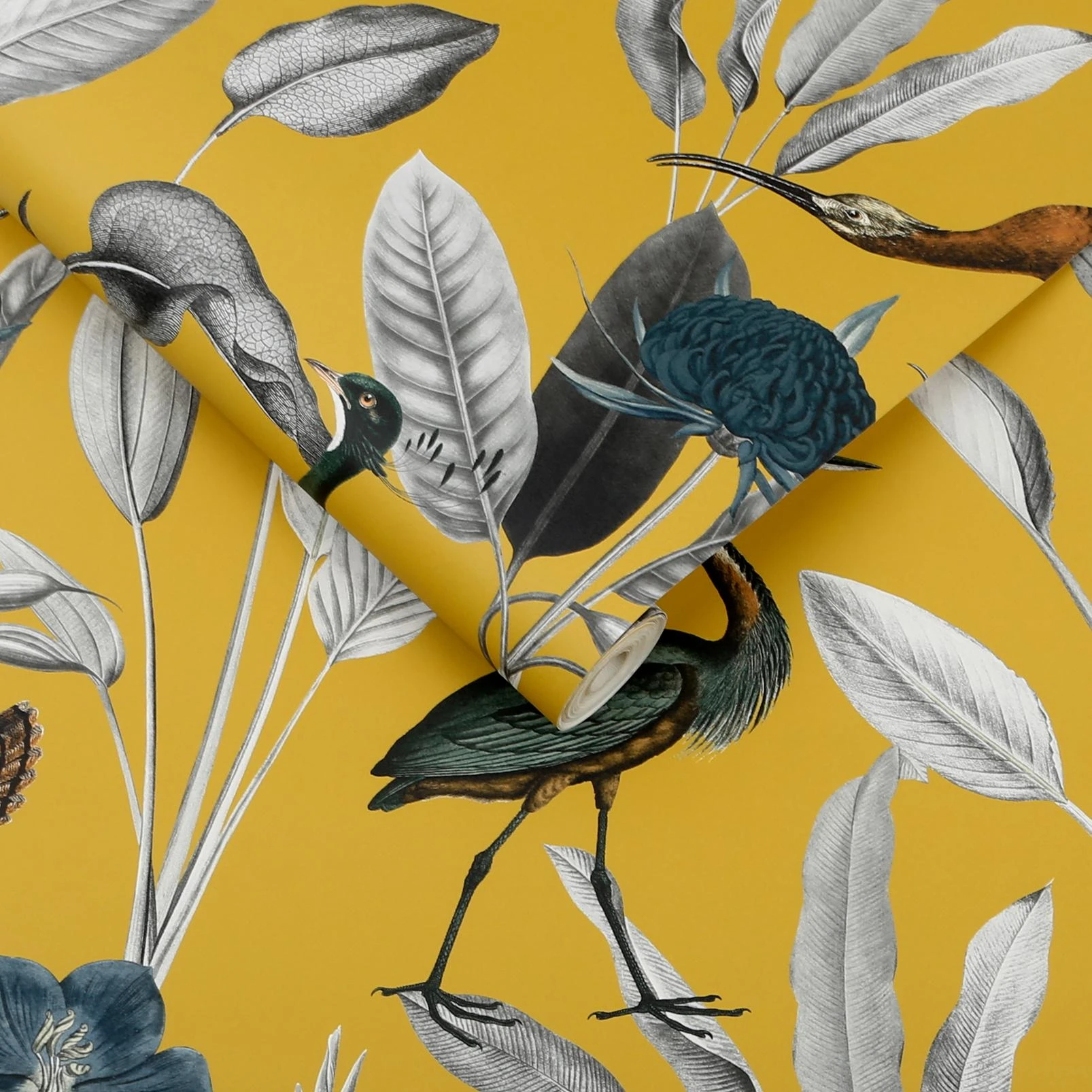 Glasshouse Mustard Wallpaper - 111720_ROLLSHOT_GLASSHOUSE MUSTARD_01.jpg