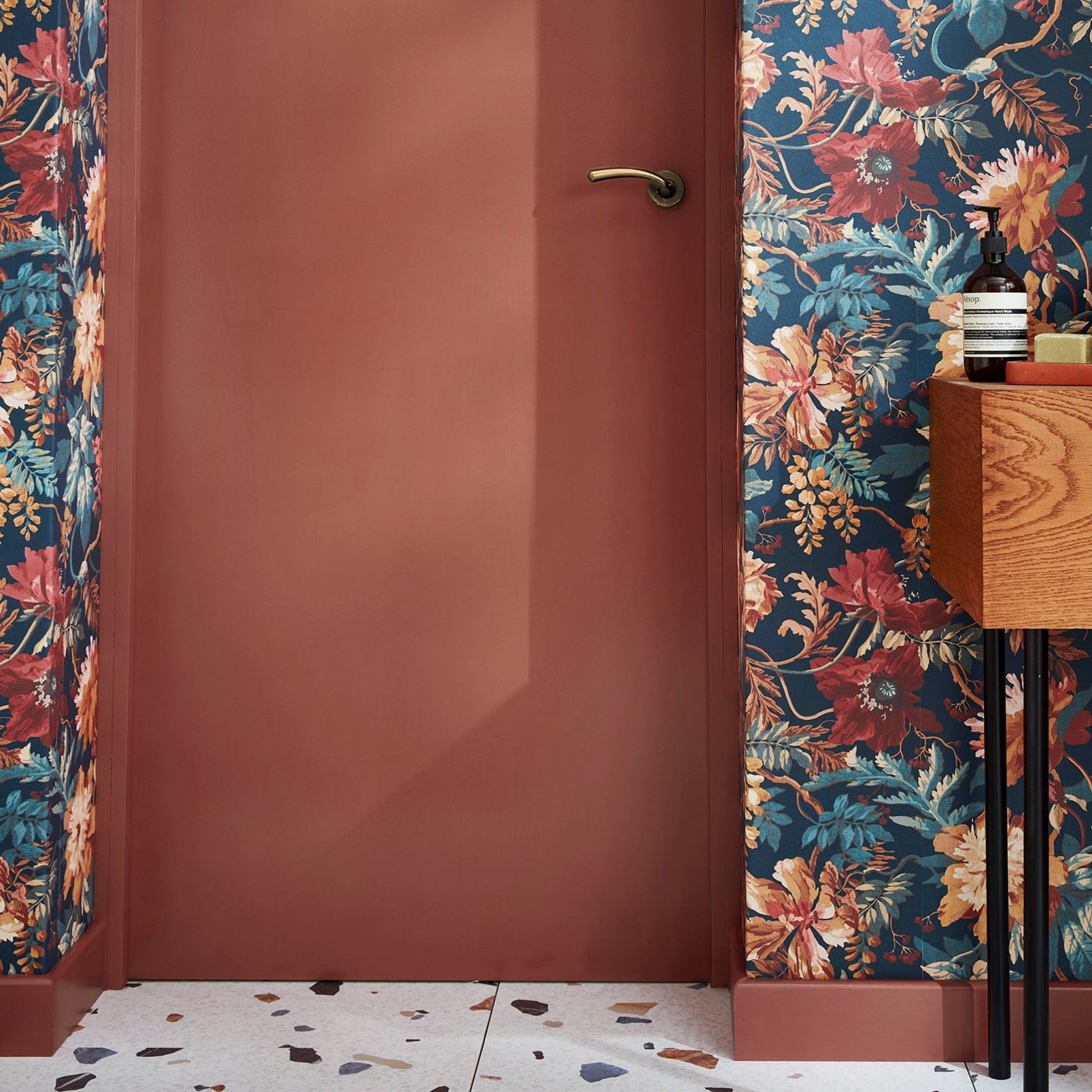 Florenzia Dusk Wallpaper - 119676_ROOMSET_FLORENZIA DUSK_10.jpg