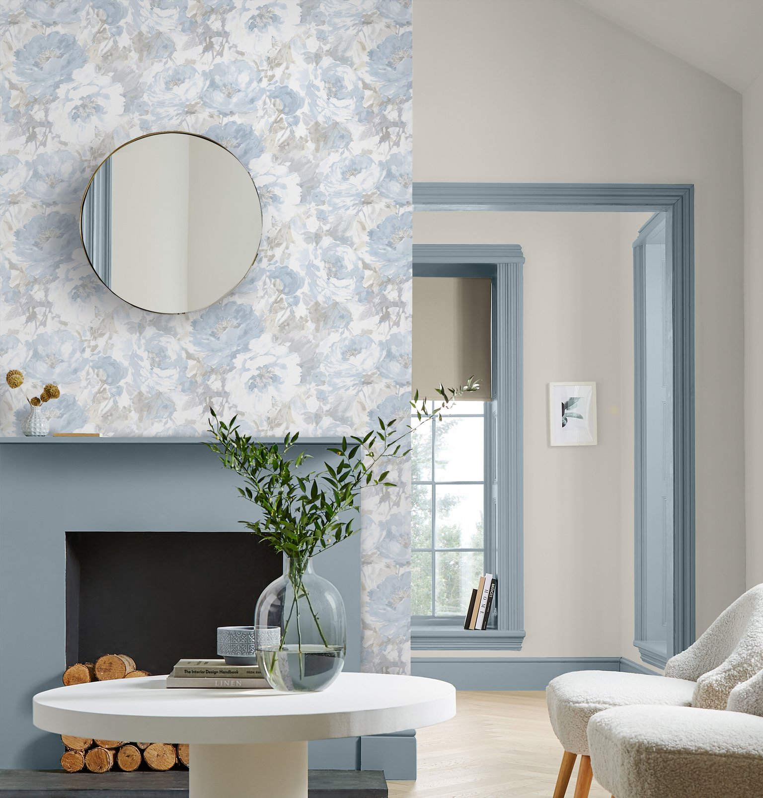 Chelsea Sky Wallpaper - 103805_ROOMSET_CHELSEA SKY_01.jpg