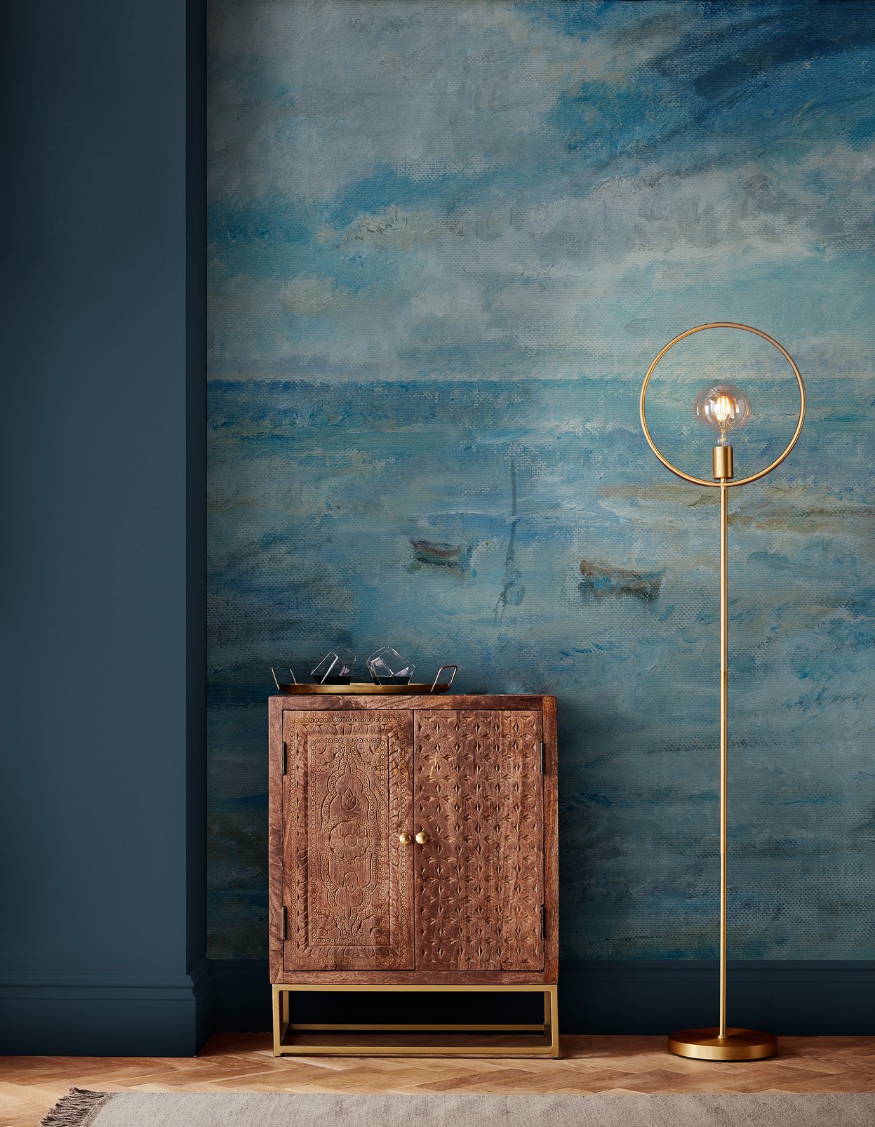 Walker Seascape Bespoke Mural - 118949_ROOMSET_01.jpg