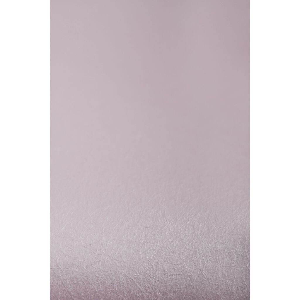 Tranquil Mulberry Wallpaper