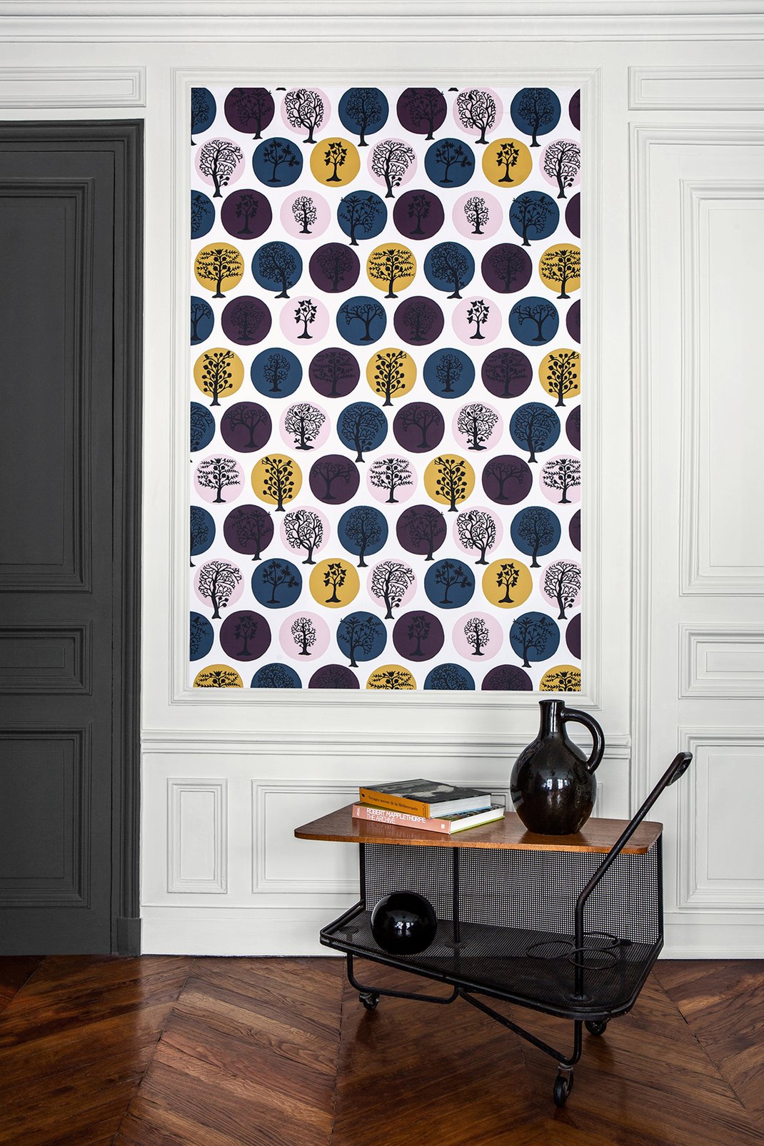 Party Land Jewel Wallpaper - 113471_ROOMSET_01.jpg