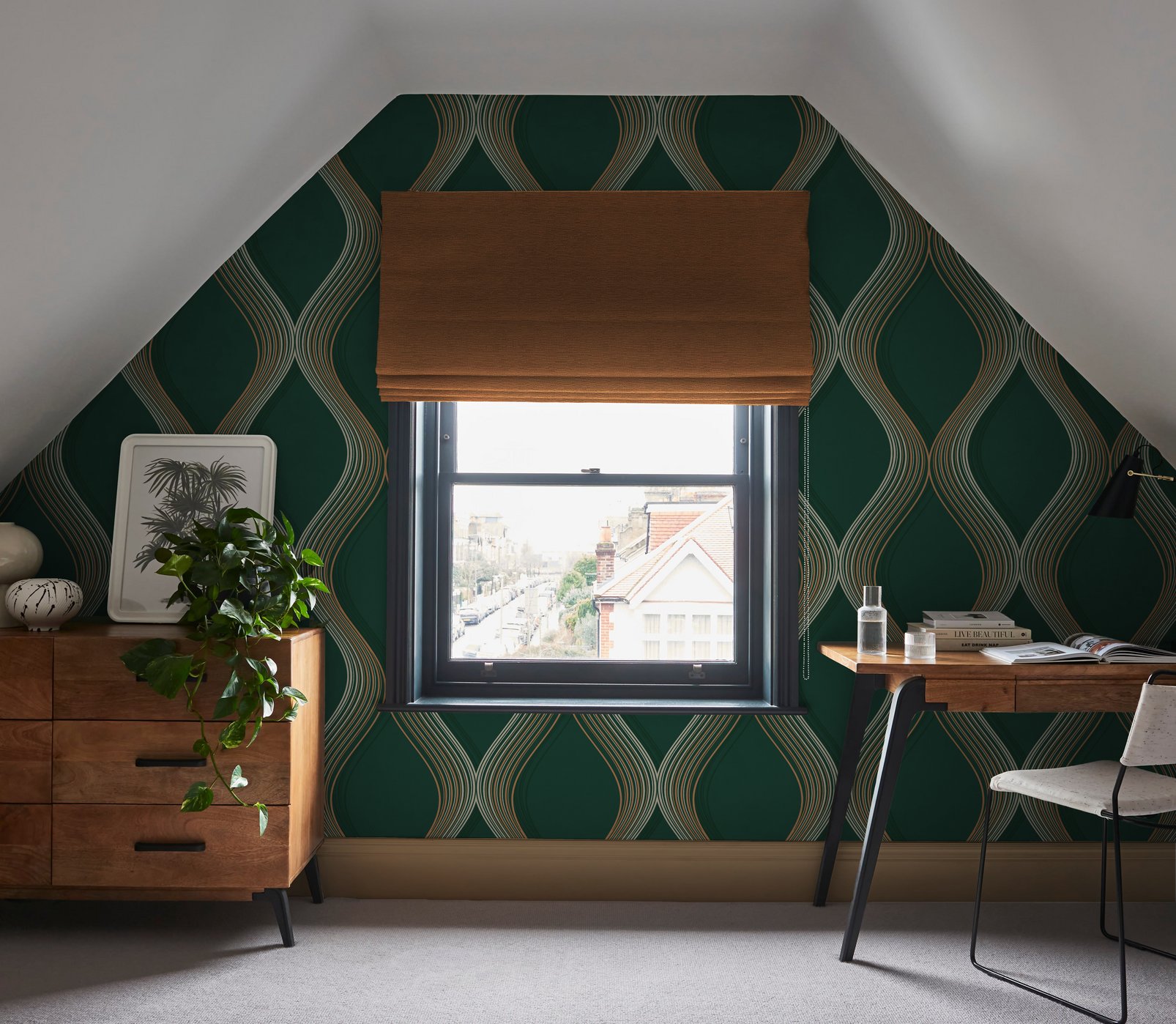 Euphoria Emerald Wallpaper - 120645_ROOMSET_EUPHORIA EMERALD_01.jpg