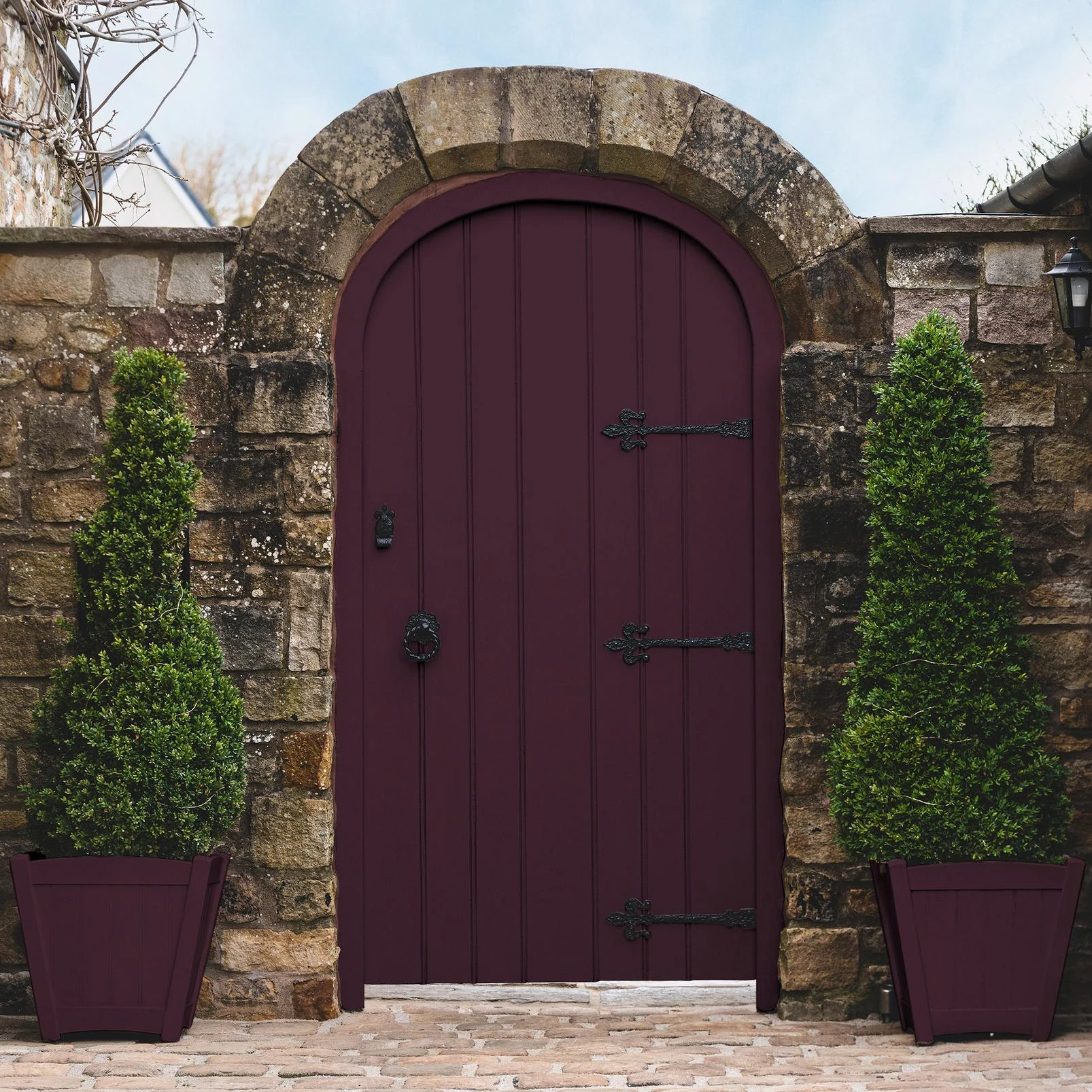 Epoch Paint - 112600_GATE_AND_POTS_.jpg