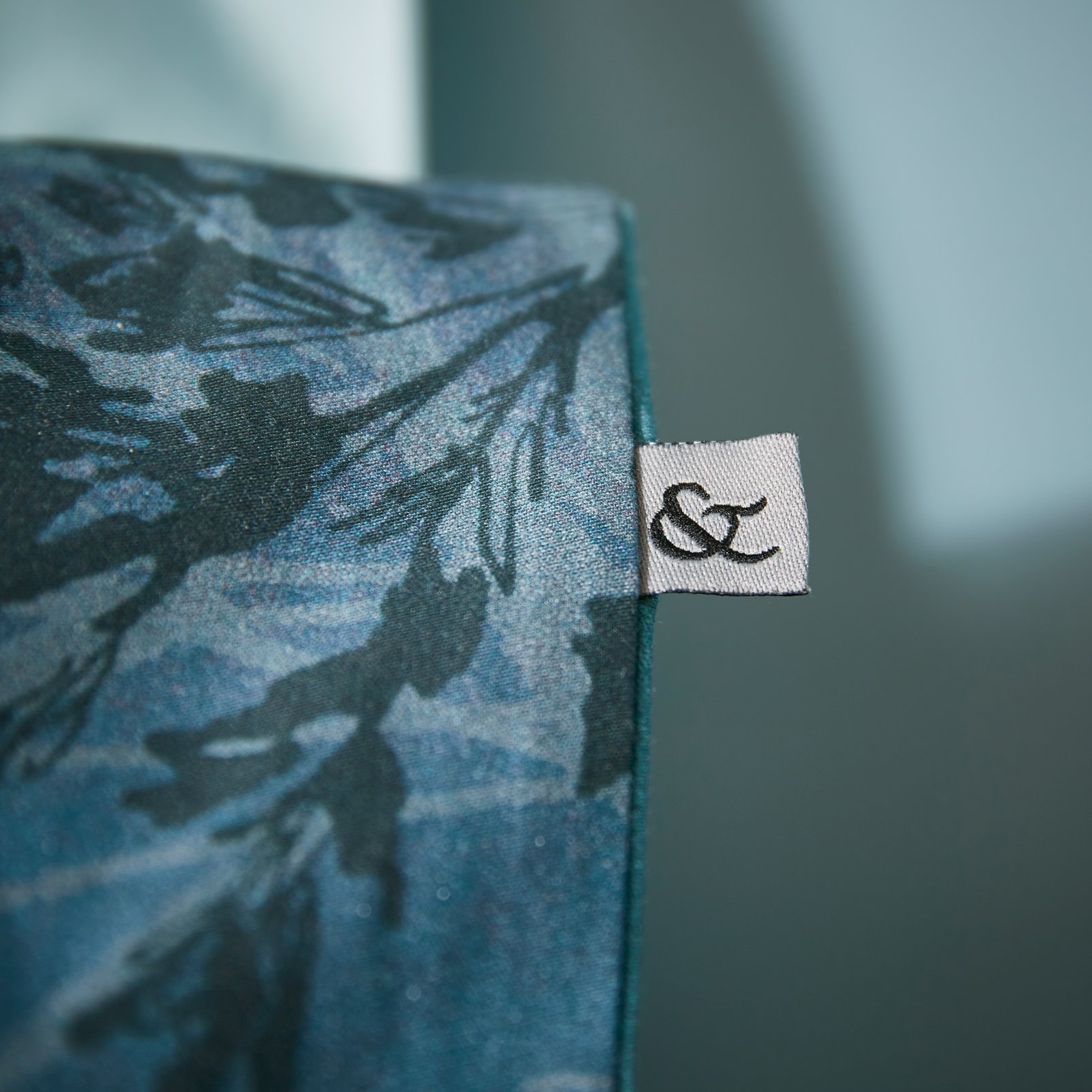 Restore Midnight Duvet Cover Set close up image