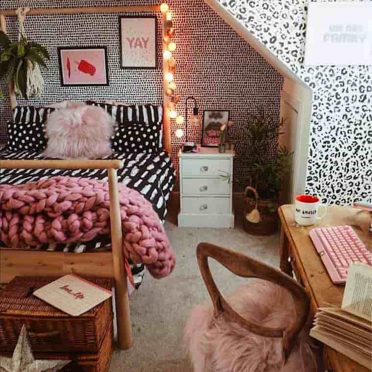 Hoe u een gezellig huis kunt creëren met behang