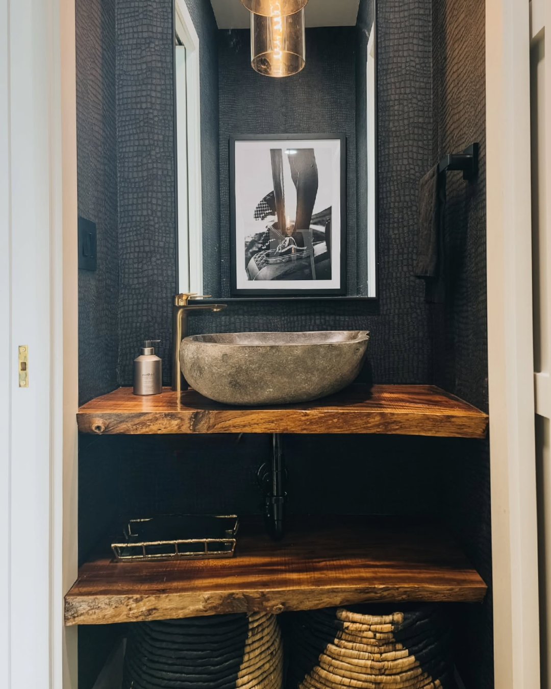 Heavyweight Vinyl Content Image