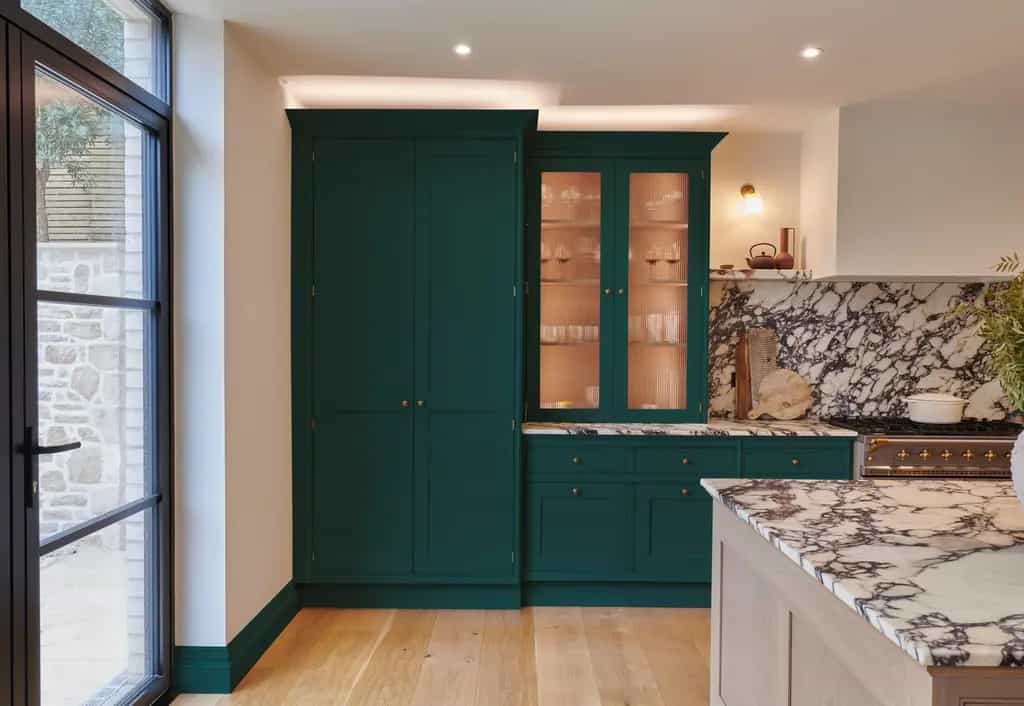 Water Based Paint: Why It’s the Modern Choice for Your Home